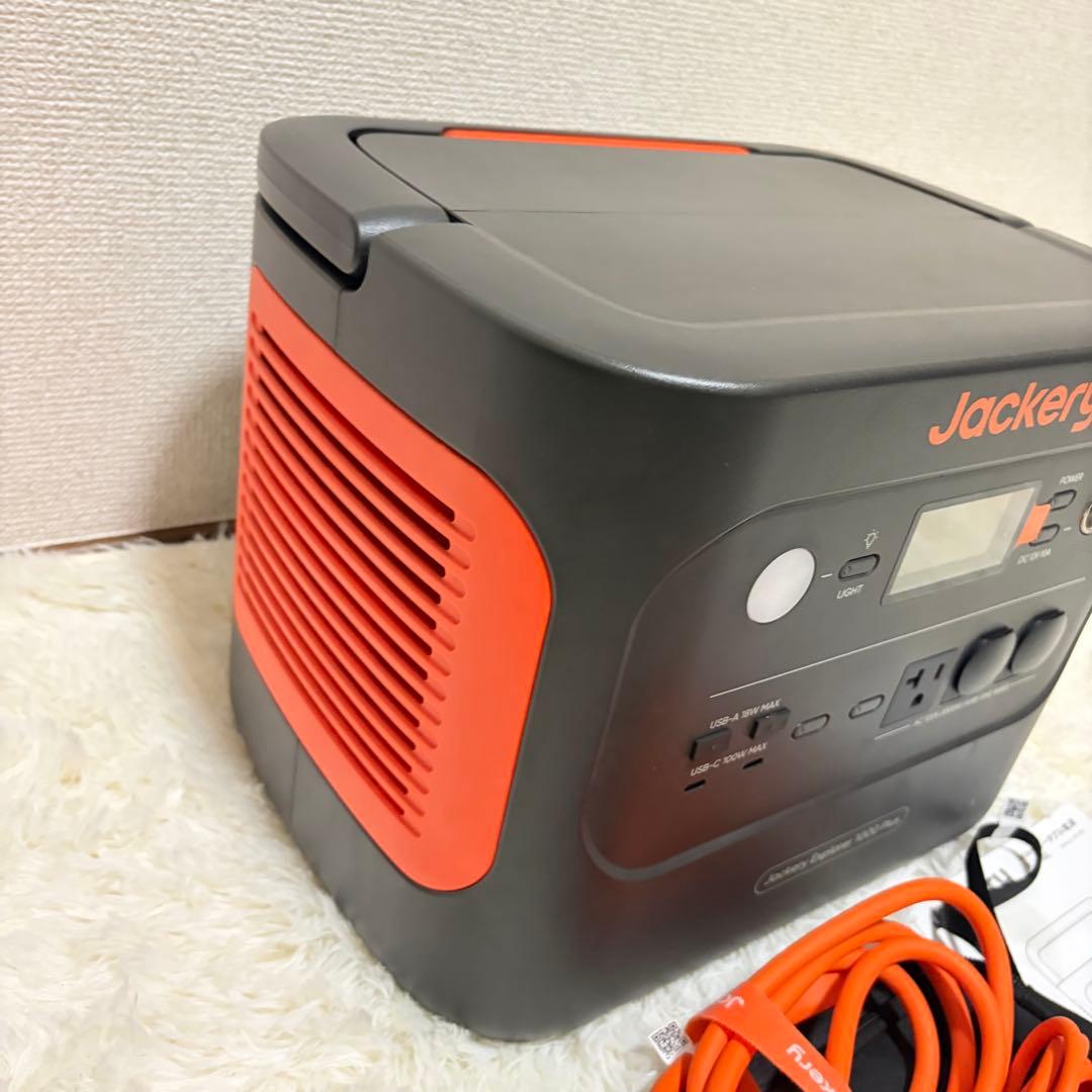 ほぼ未使用　Jackery ポータブル電源　1000 plus キャンプ