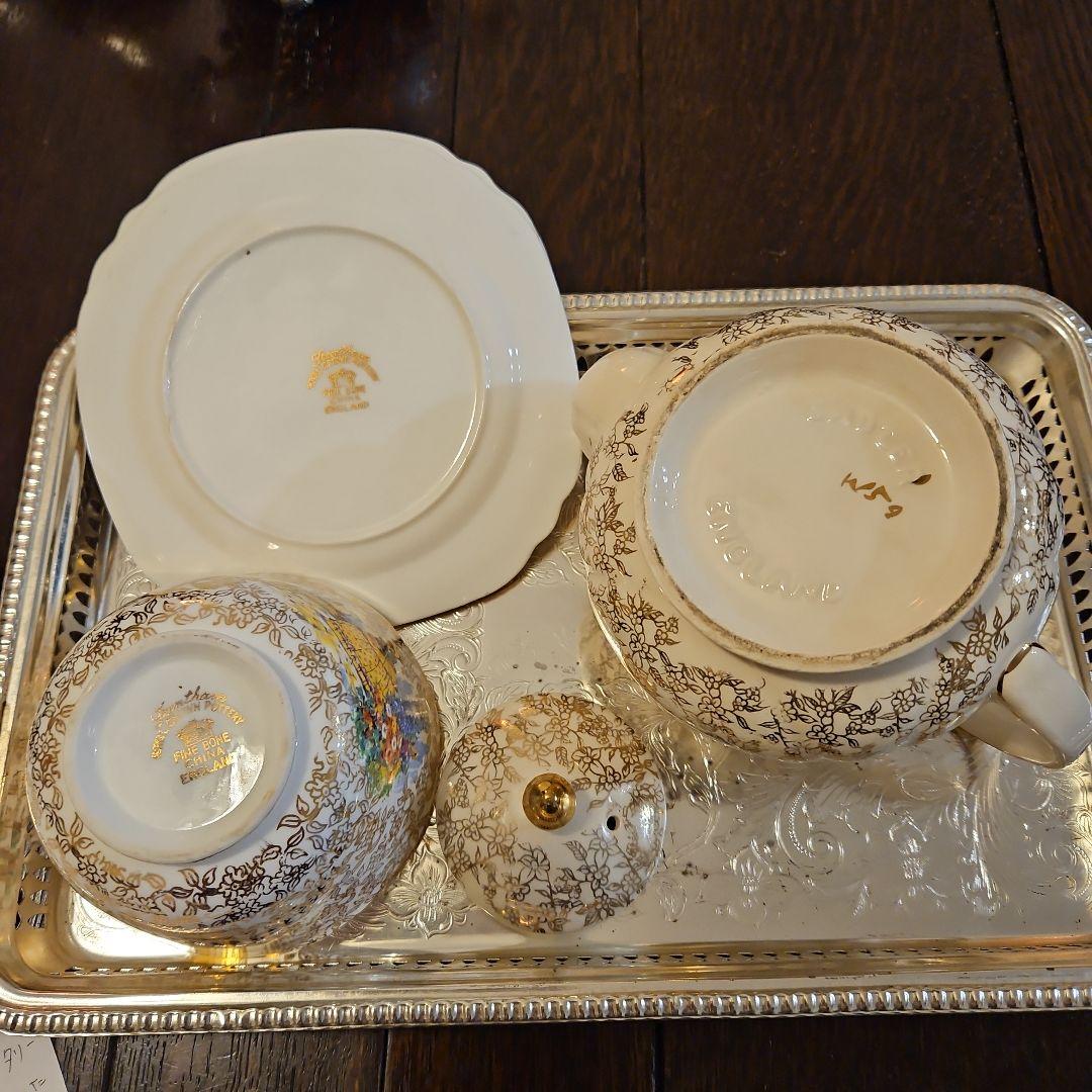 訳ありヴィンテージティポットセット