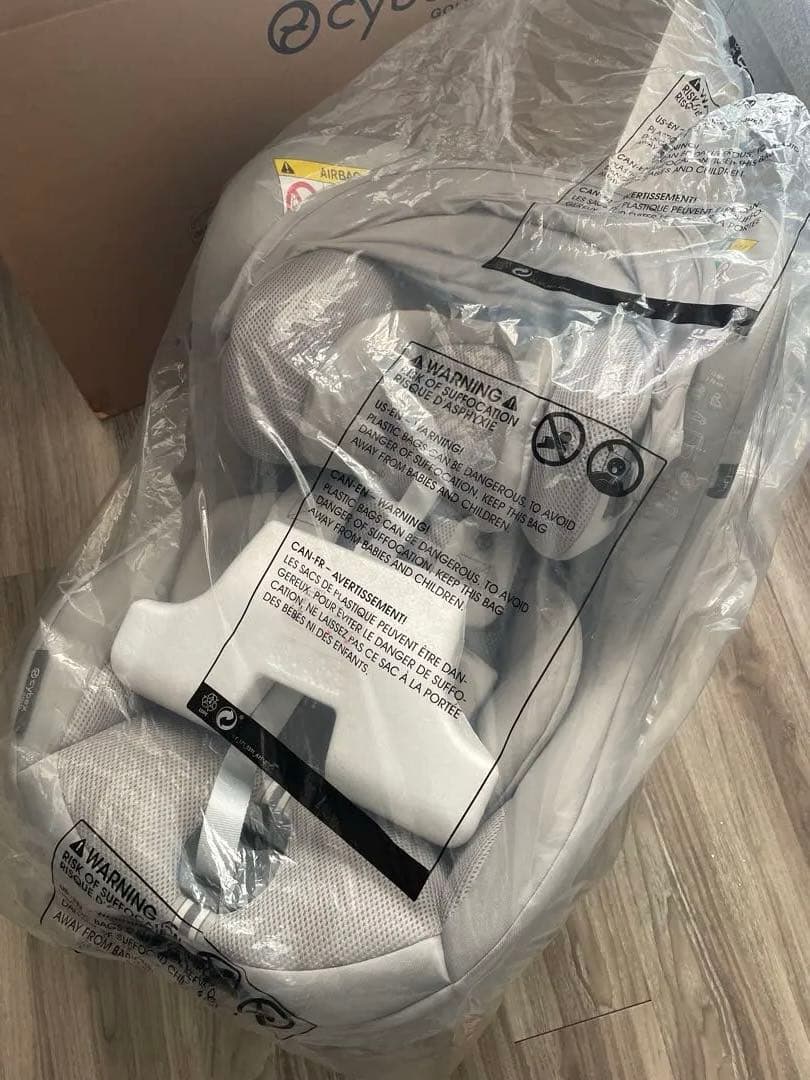 【25年最新】CybexSirona Gi i-Size(Stone Gray)