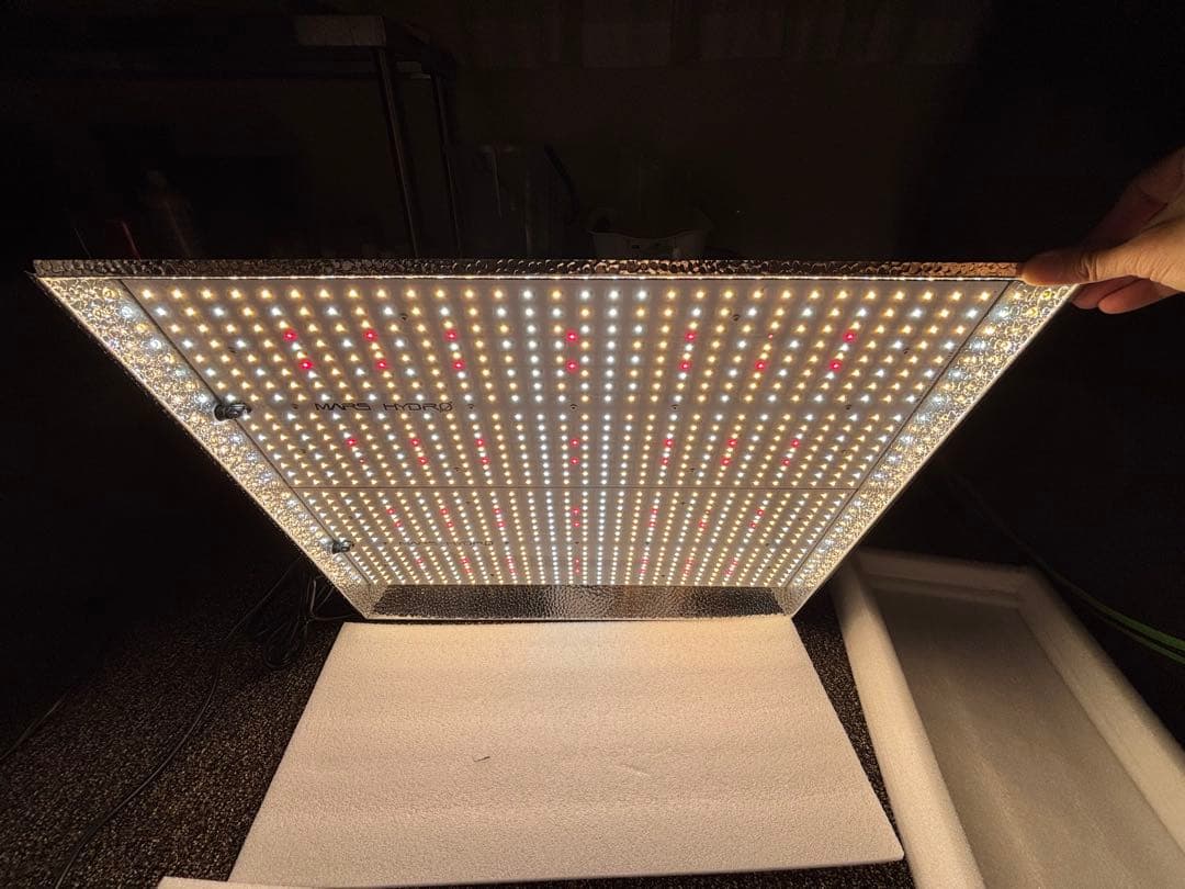 Mars Hydro TS3000 植物育成　LEDグロウライト　即日発送