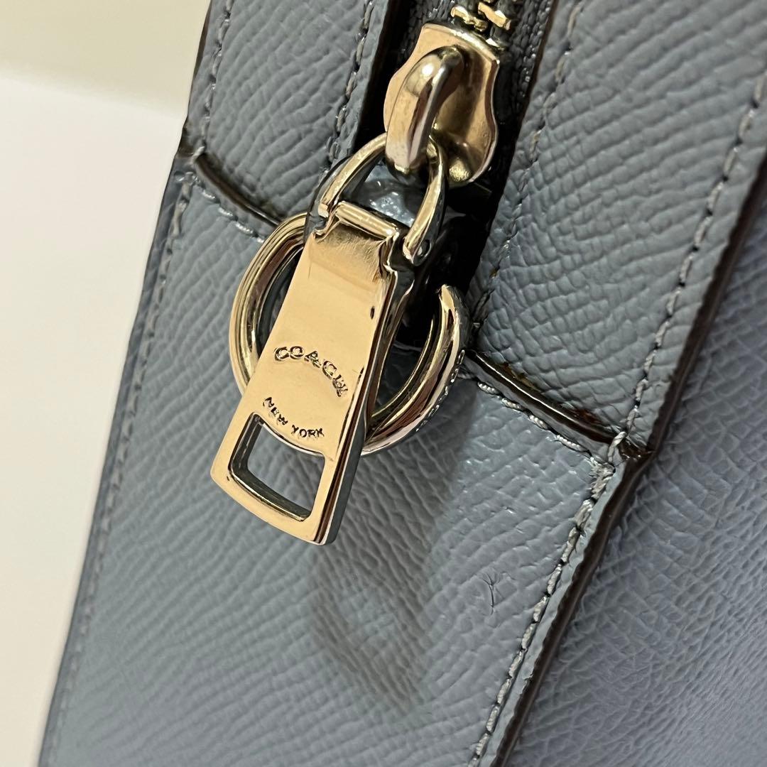 日本未発売✨美品✨コーチ　ブリーフケース　ビジネスバッグ　2way A4可