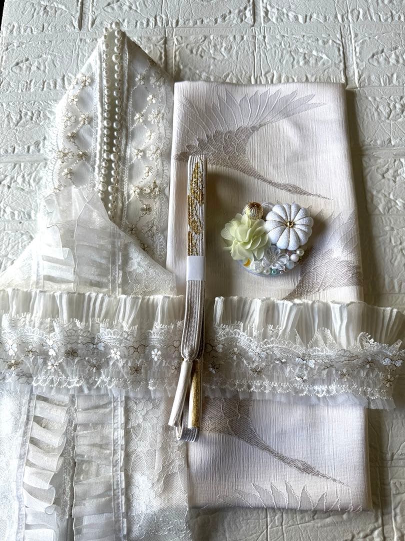 成人式　振袖　正絹帯揚げ　正絹帯締め　パール重ね衿　フリル付きレース半衿　お飾り