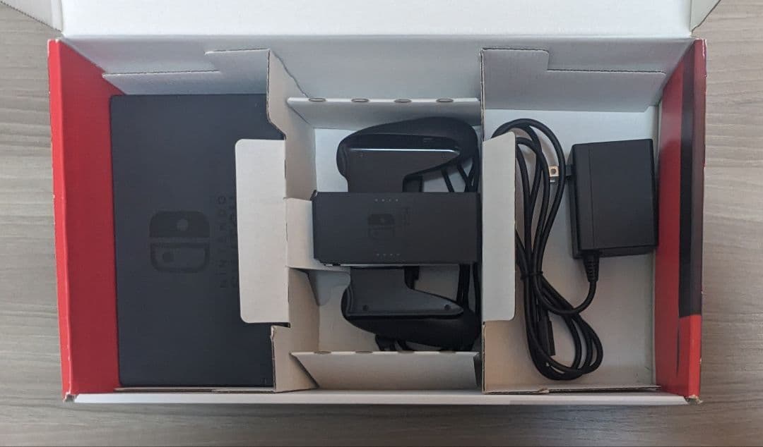 Nintendo Switch｜グレー（2020年製）