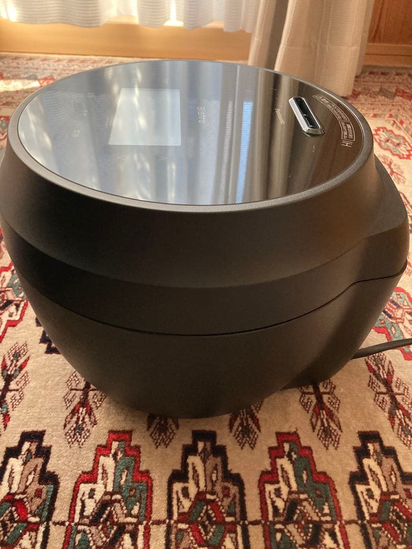 Panasonic bistro炊飯器 SR-W10BB 2025年製