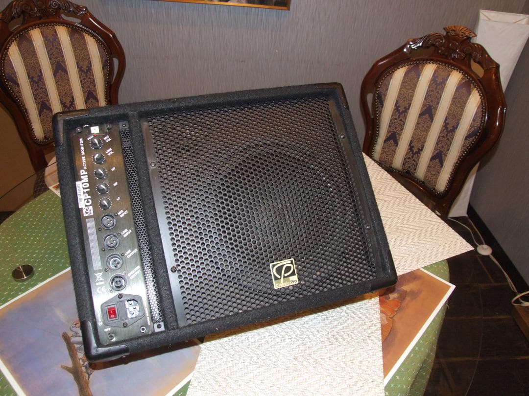 （２）Classic Pro クラシックプロ CP10MP パワードスピーカー