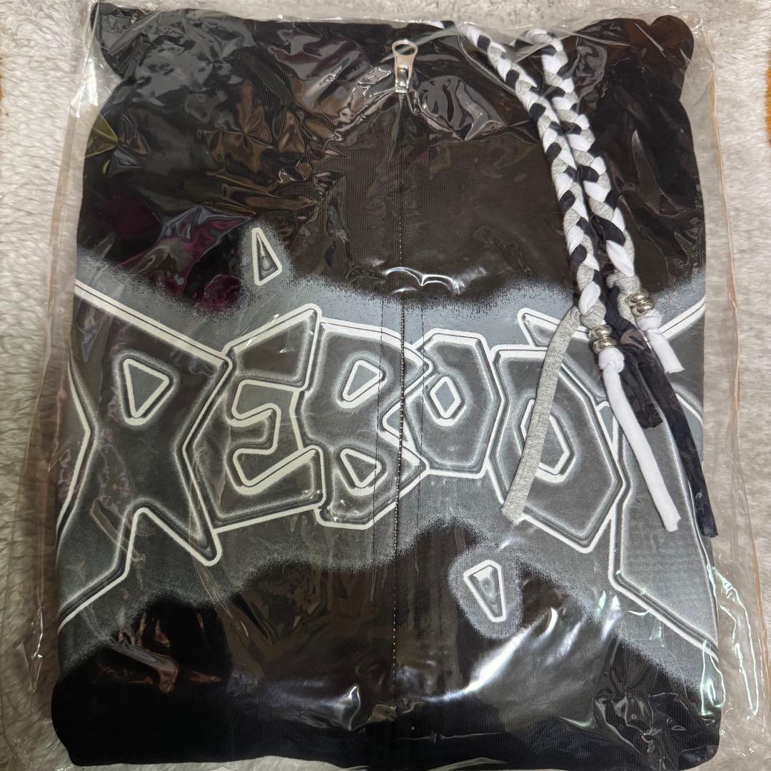 treasure reboot リミテッド　フーディー パーカー　Mサイズ