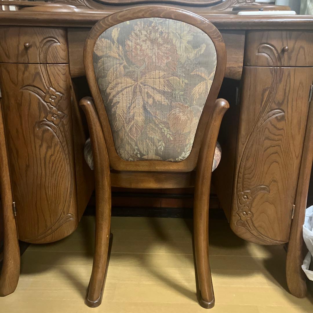 木製ドレッサー・ミラー付き