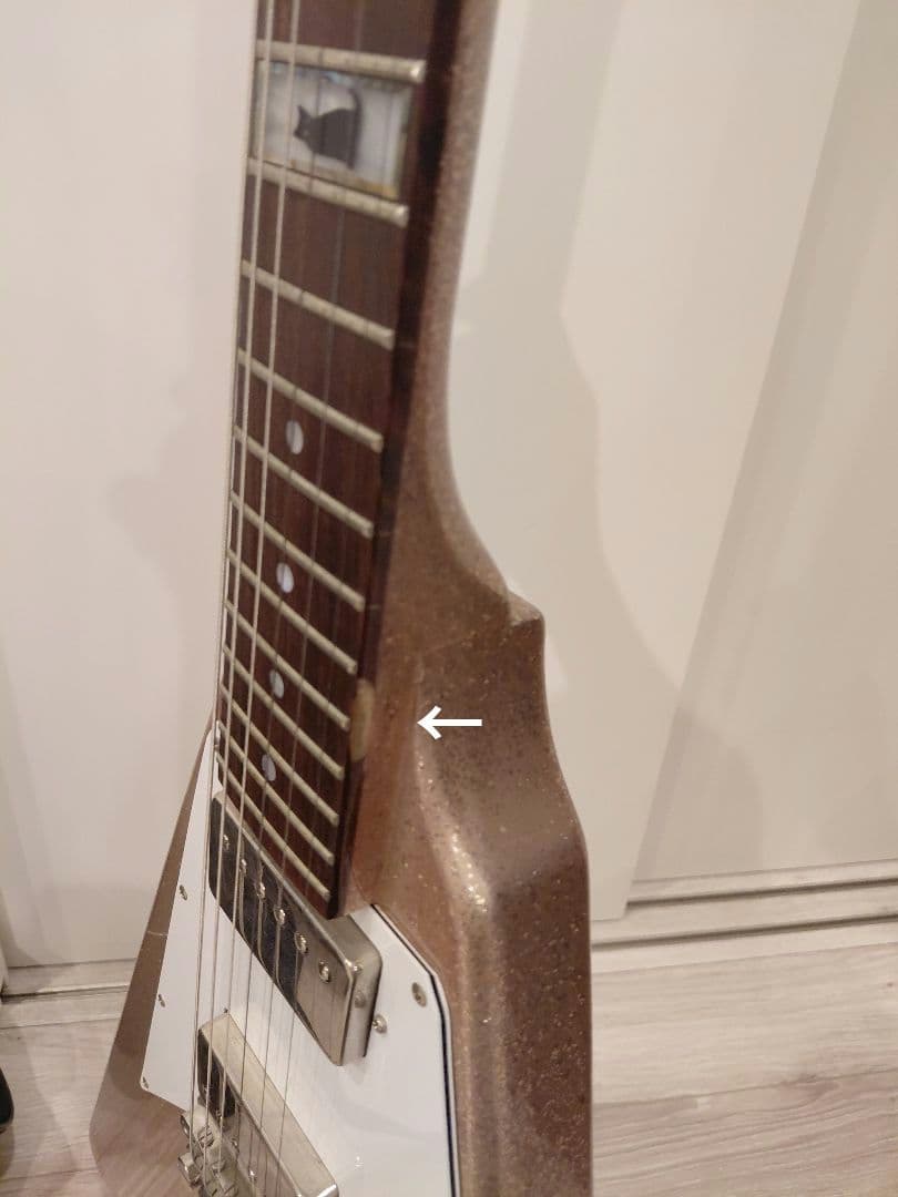 Burny LV-115KK ピンクスパークル ラルク Ken フライングV