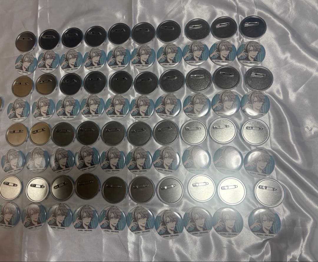 甲斐田晴 缶バッジ80点 まとめ売り