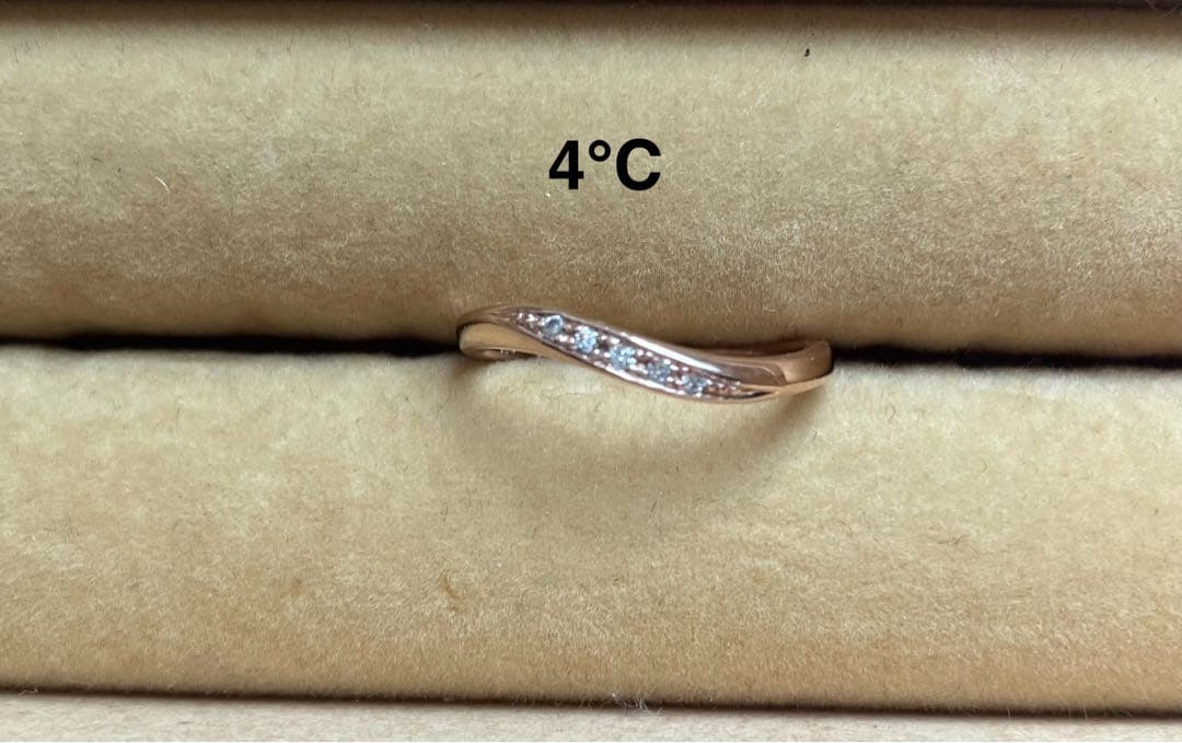 しーちゃんさん専用　4°C 10Kダイヤデザインリング