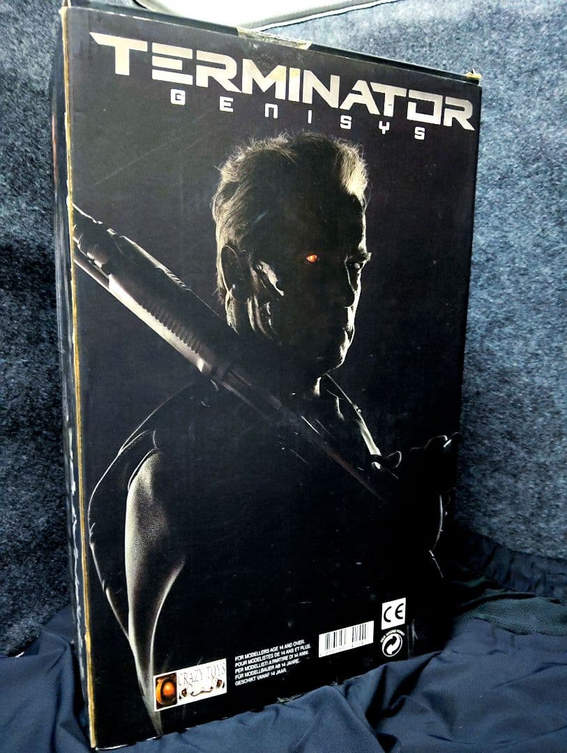 Terminator•Genisys1/6[T−800BATTLEDamage]