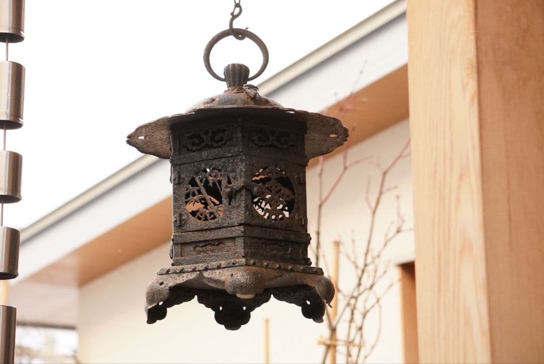 吊り灯籠　蝉つき　　アンティーク　雑貨　骨董　吊灯籠　灯り　照明　庭　インテリア