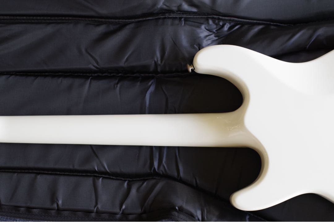 希少白！Ibanez SZ320EX 美品 DuncanPU＋新品ギグバッグ付！