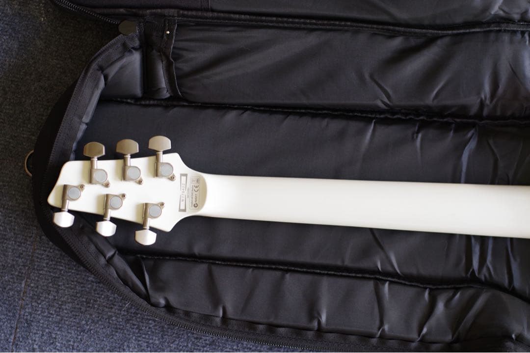 希少白！Ibanez SZ320EX 美品 DuncanPU＋新品ギグバッグ付！