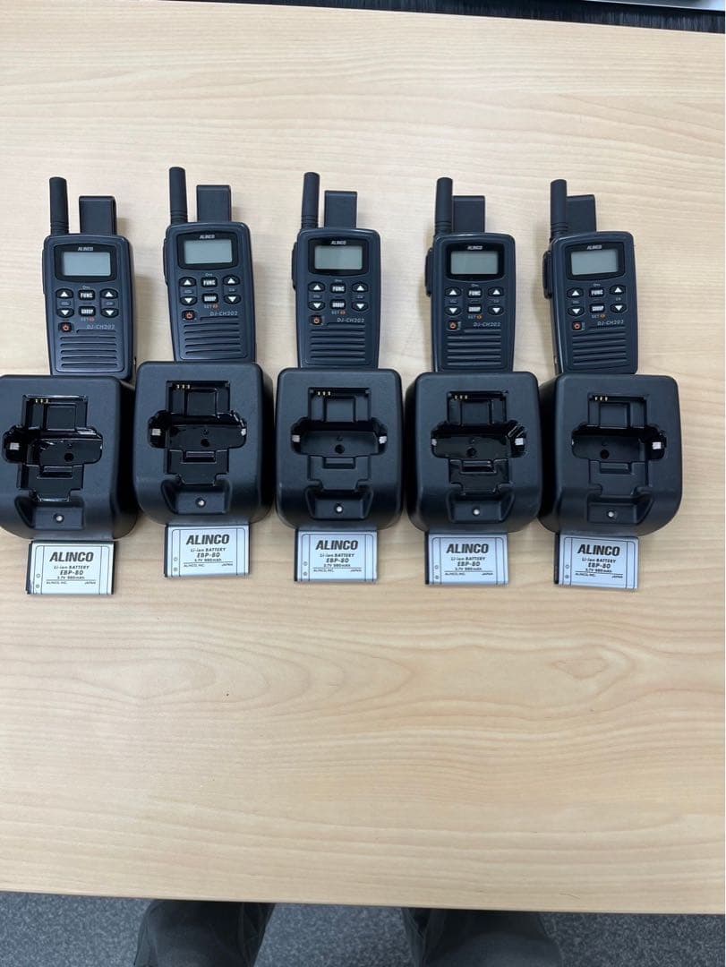 【kaminariojisan1969  】トランシーバー5台セット