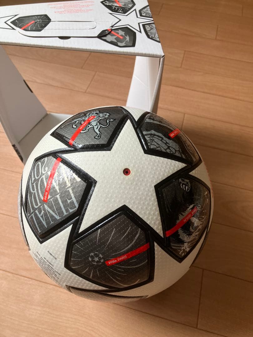 Istanbul21 UEFA Champions League サッカーボール