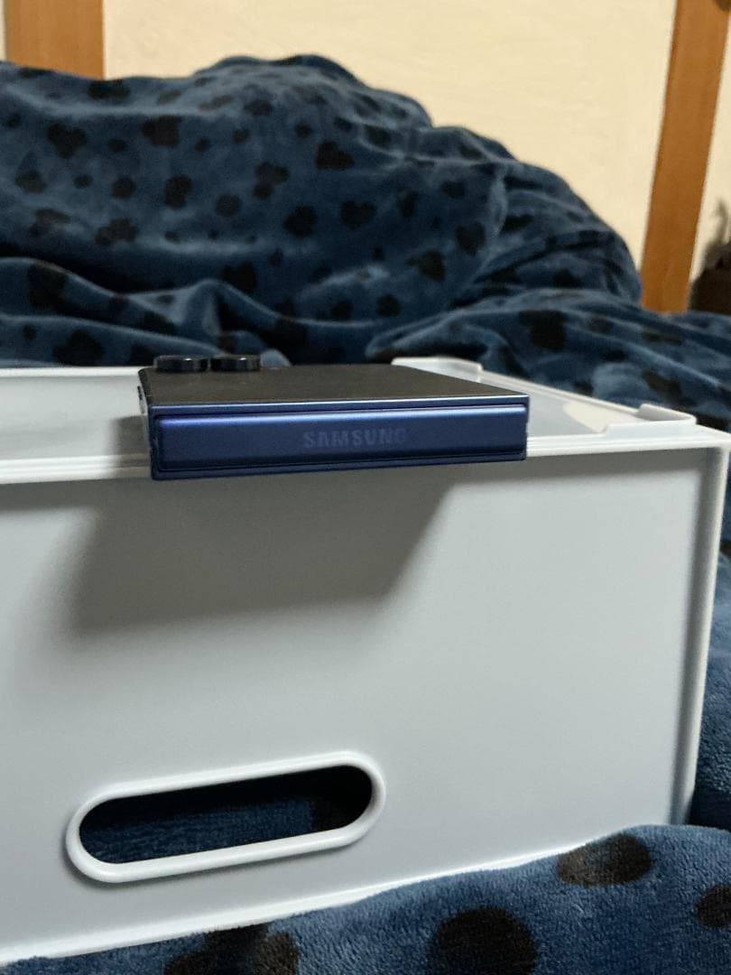 【箱・説明書なし】Galaxy Z Flip7 256GB ブルー SIMフリー