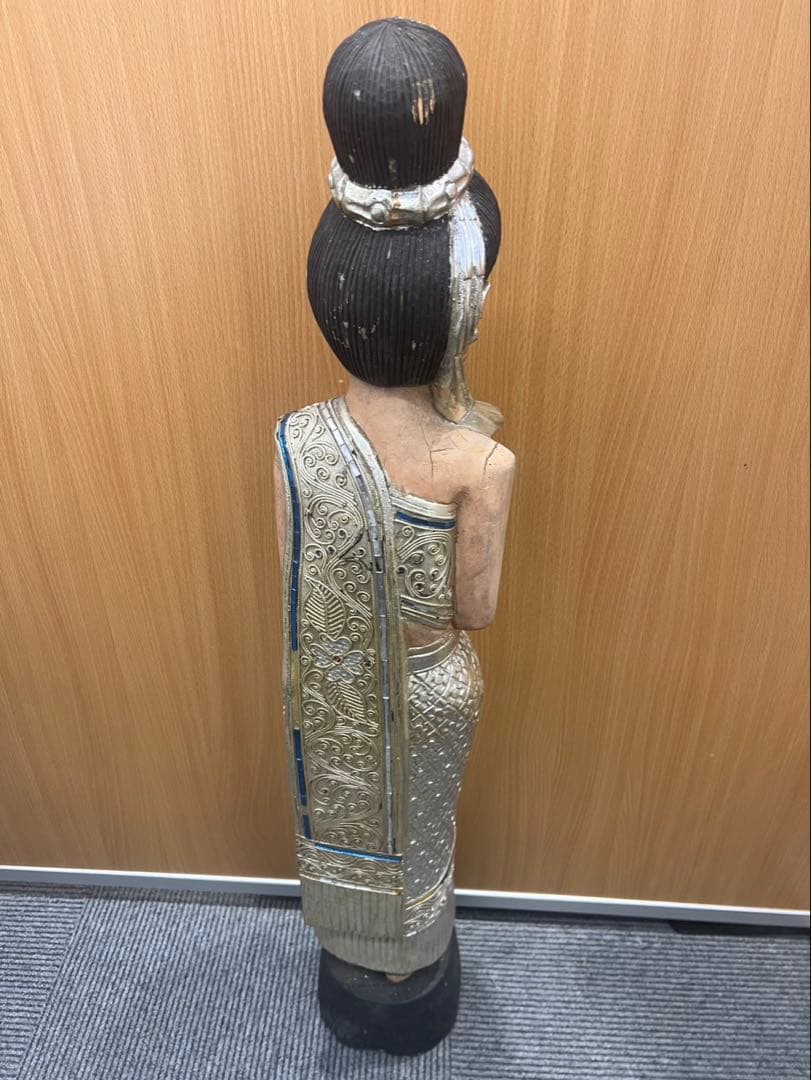 タイ 木彫り 民族衣装の女性像 置物 サワディー人形　2体セット