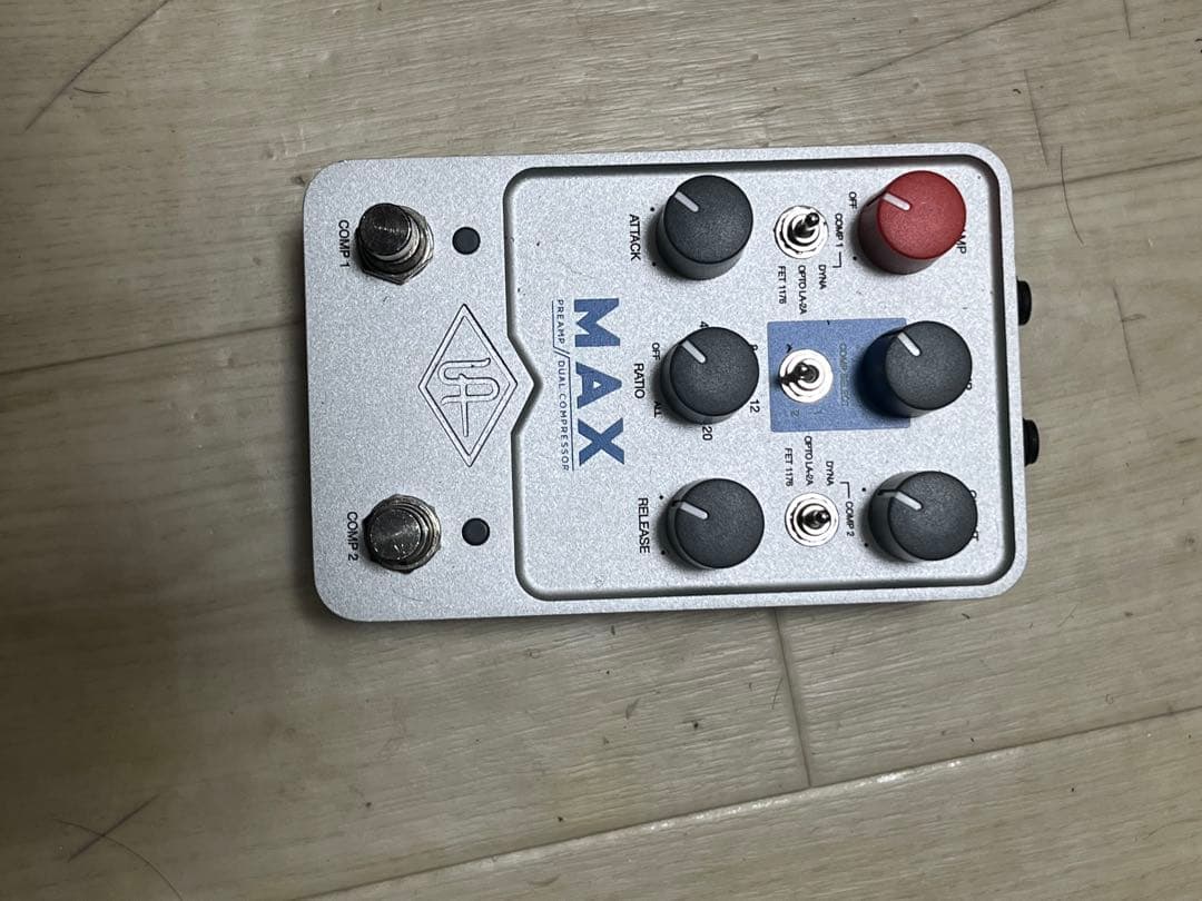 MAX デュアルコンプレッサー ギターエフェクター　美品　保証期間あり