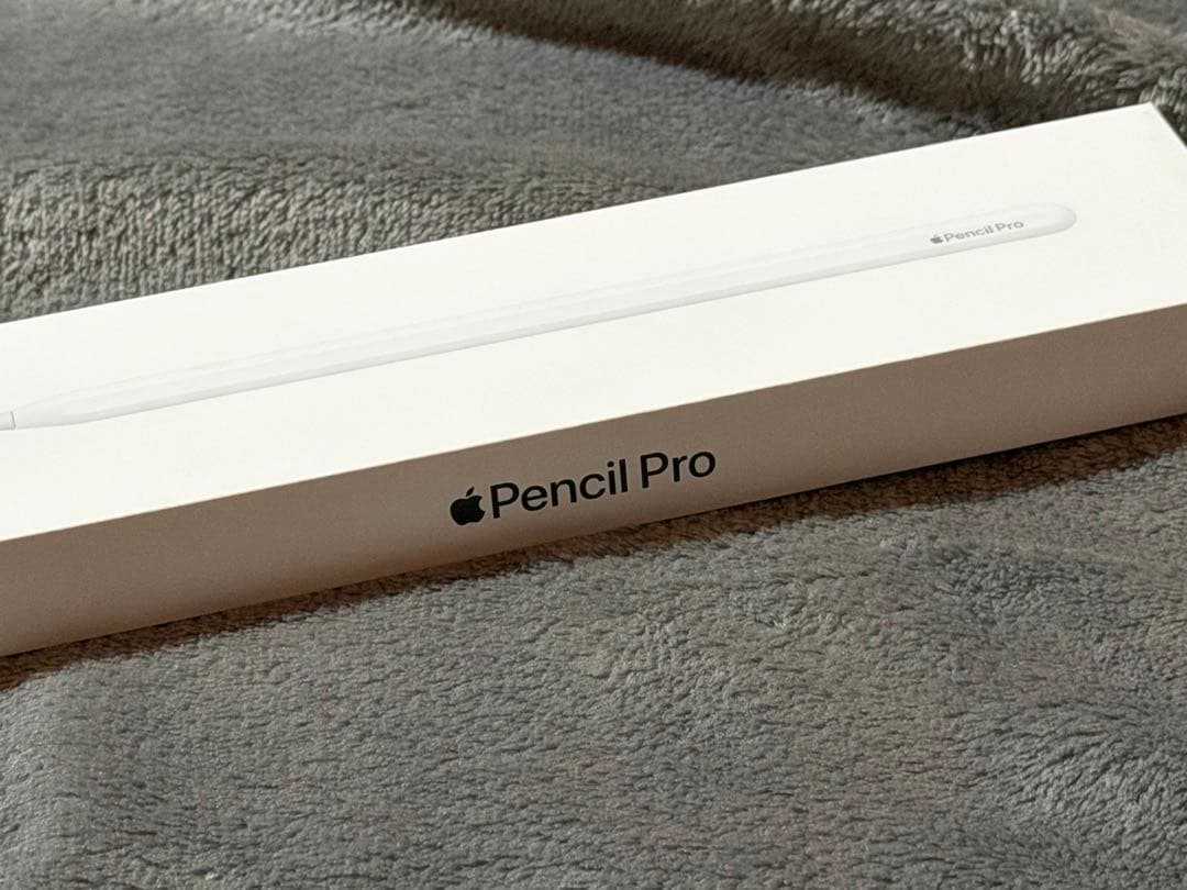 Apple Pencil Pro ホワイト