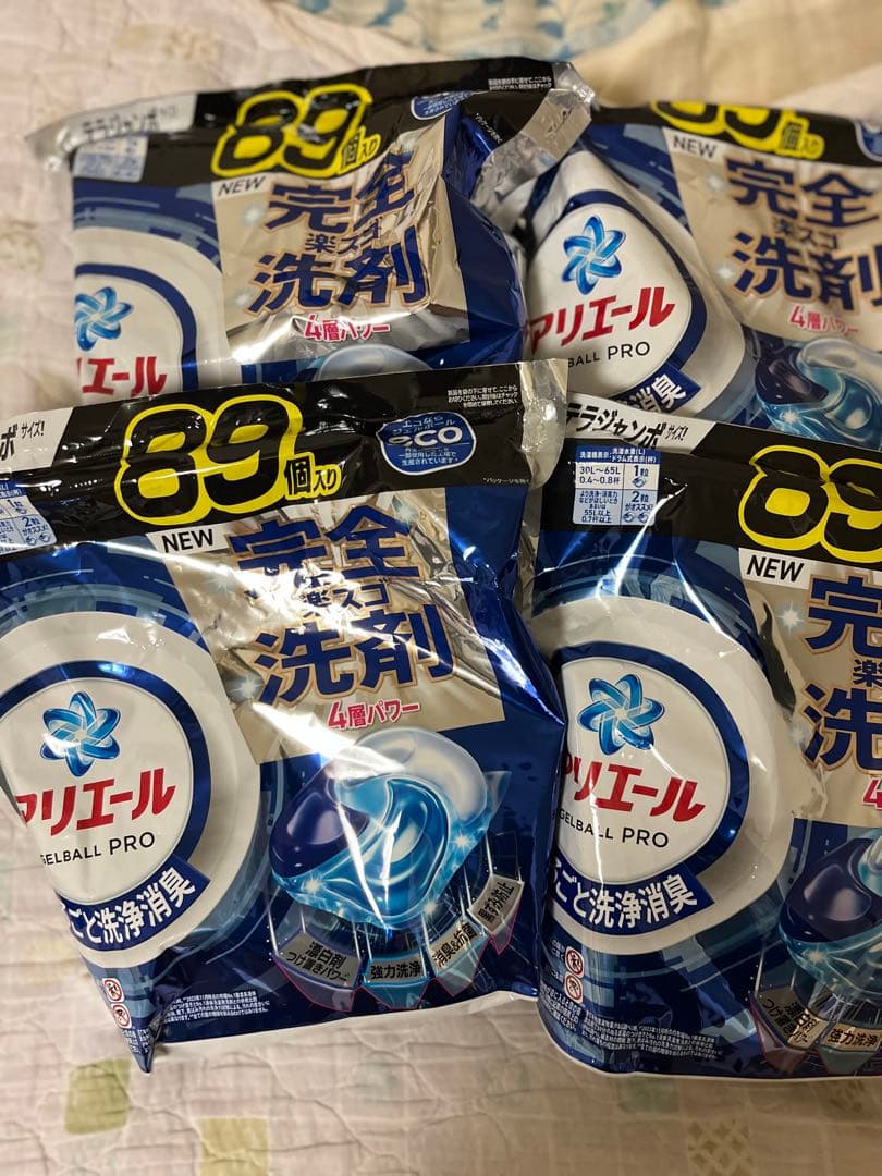 アリエール 完全洗剤 ジェルボール 89個入り　4袋