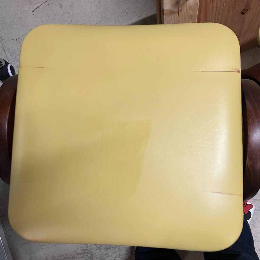 秋田木工　剣持勇 デザイン　スタッキング　スツール②