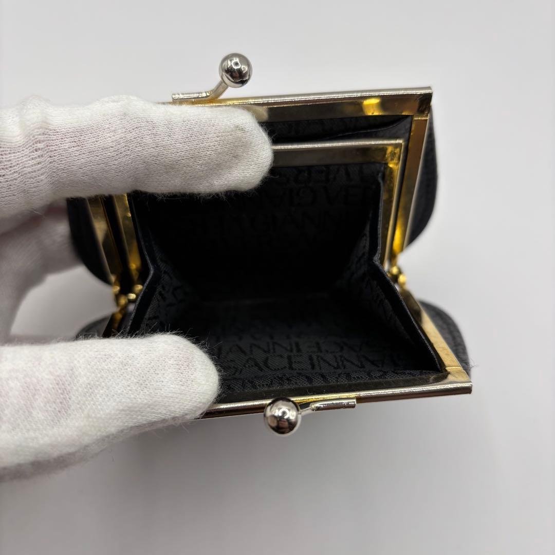 VERSACE　ケース　がま口　ブラック　レザー　メデューサ　ゴールド