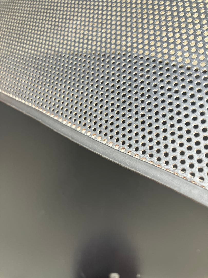 【値下げ】三原昌平　ヤマギワ　金属製 ピラミッド型 ペンダントライト【黒色】