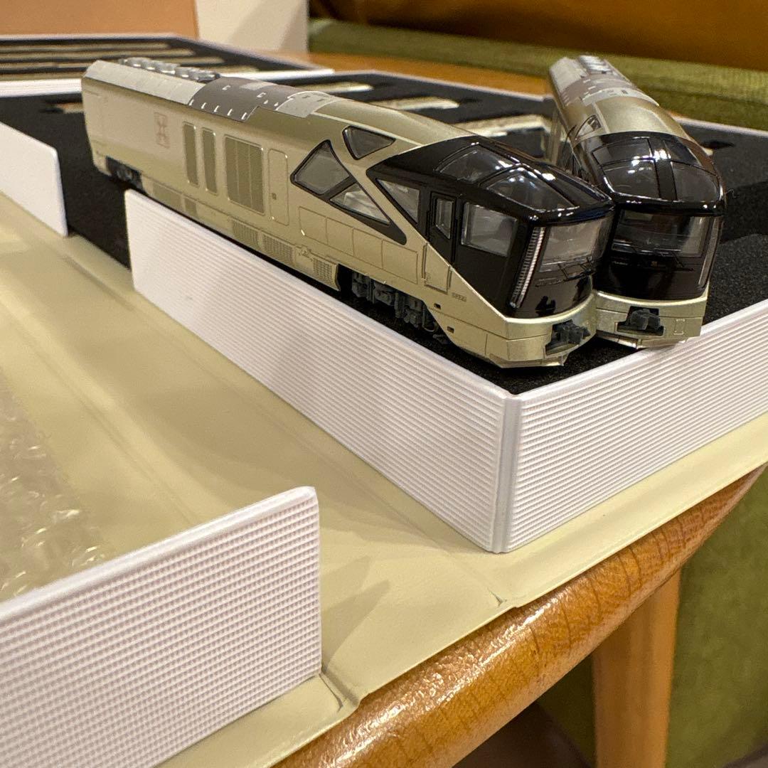 【新同】KATO 10-1447 E001形TRAIN SUITE四季