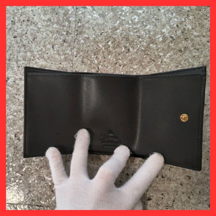 【新品未使用】ヴィヴィアンウエストウッド三つ折り財布　165VW748　ブラック