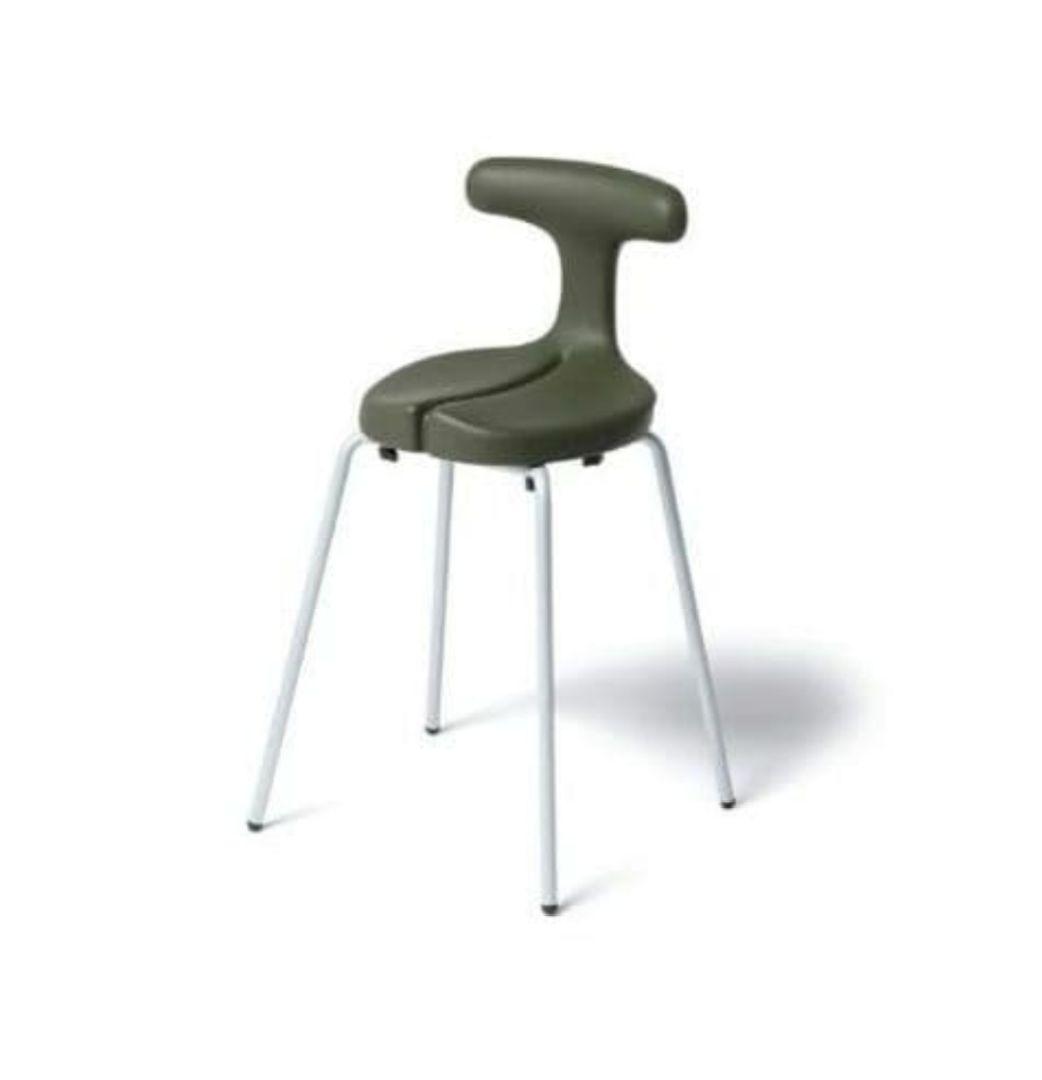 【新品未使用】アーユルチェア x HUMAN MADE コラボ　オリーブドラブ