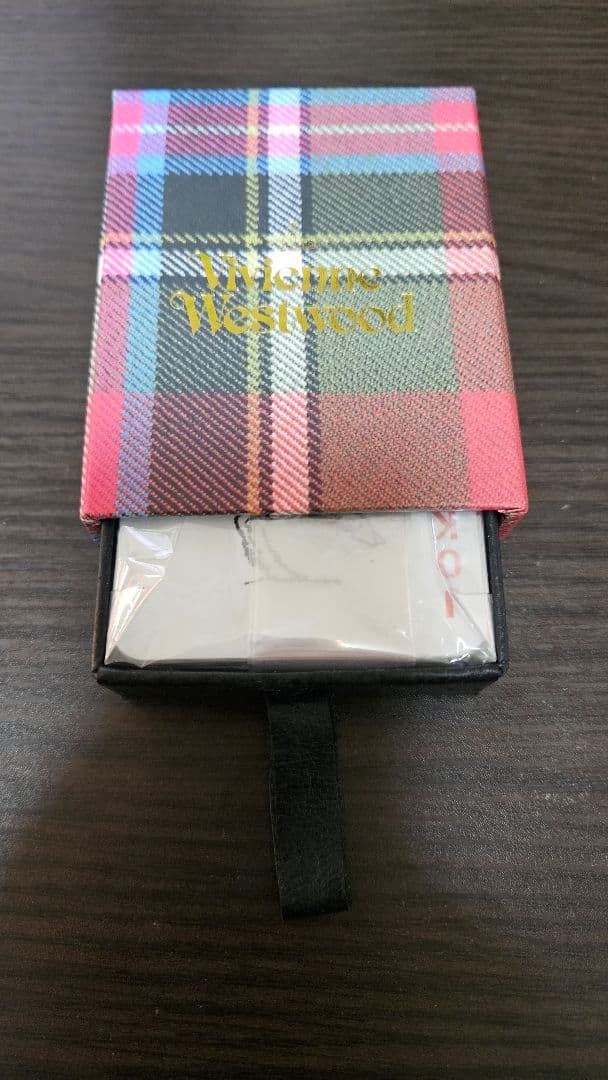 【入手困難】Vivienne Westwood チェック柄トランプ