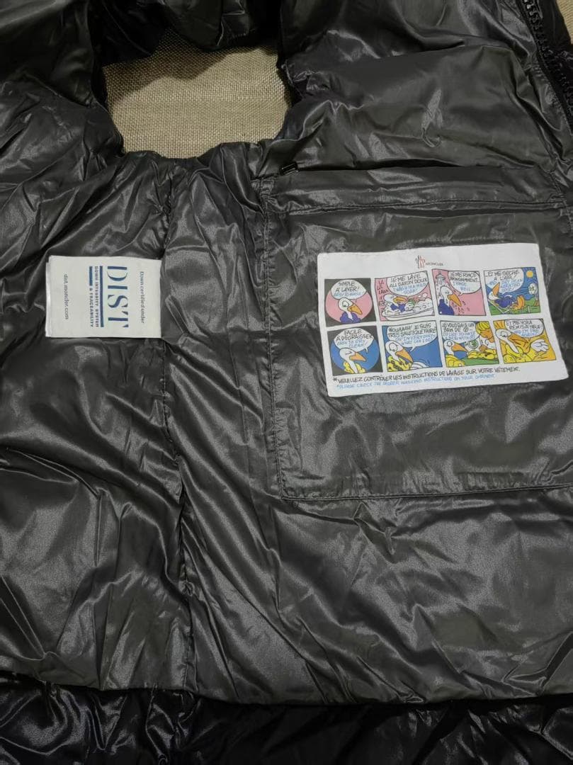 モンクレール　ダウンベスト　ワッペン　5 黒