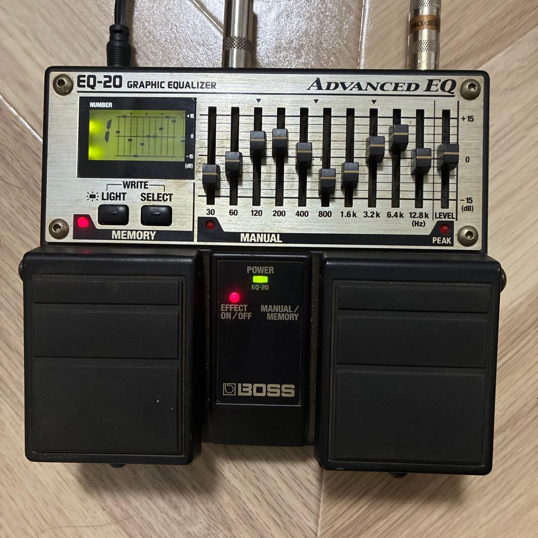 BOSS EQ-20 グラフィックイコライザーエフェクター