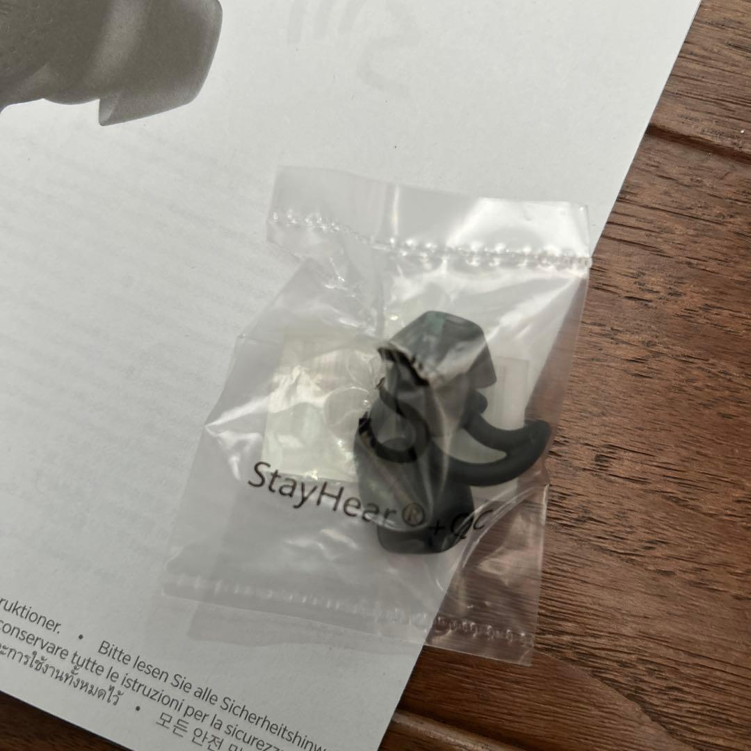 美品　Bose QuietControl 30 ワイヤレスイヤホン