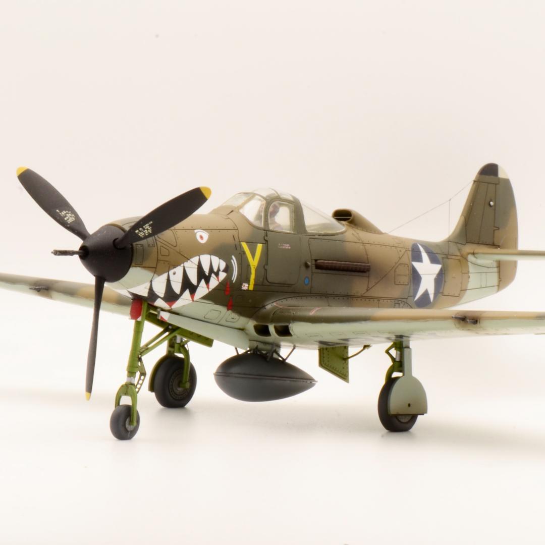 ムスタングです。1/48 P400 P51 2機セット(プラモ 完成品)