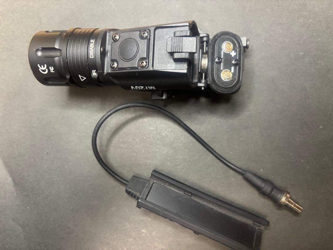 シュアファイア　M720V フラッシュライト