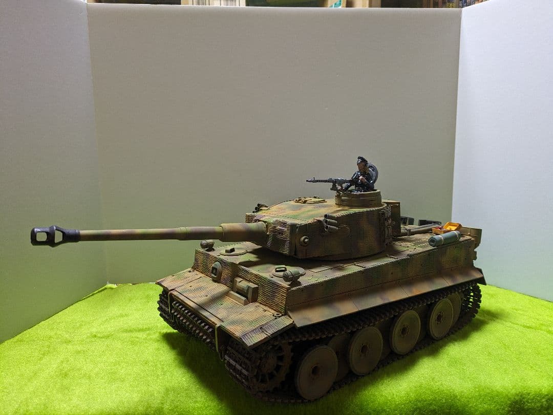 最上級1／16ヘンロンタイガー1