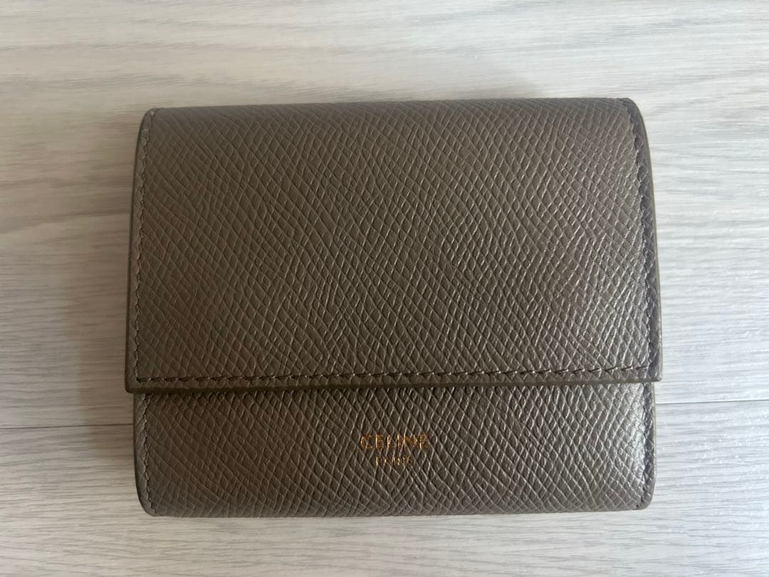状態◎！CELINE セリーヌ レザーウォレット 箱・保存袋・レシート付 正規品