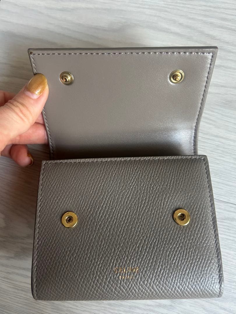 状態◎！CELINE セリーヌ レザーウォレット 箱・保存袋・レシート付 正規品