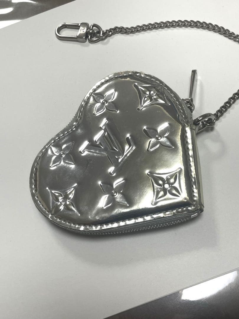 ルイヴィトン ケース　小銭入れ モノグラムミロワール ハート型