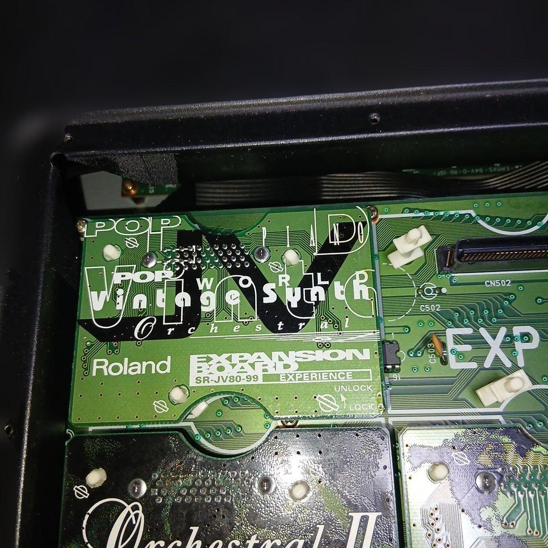 Roland JV-1080 シンセサイザーモジュール