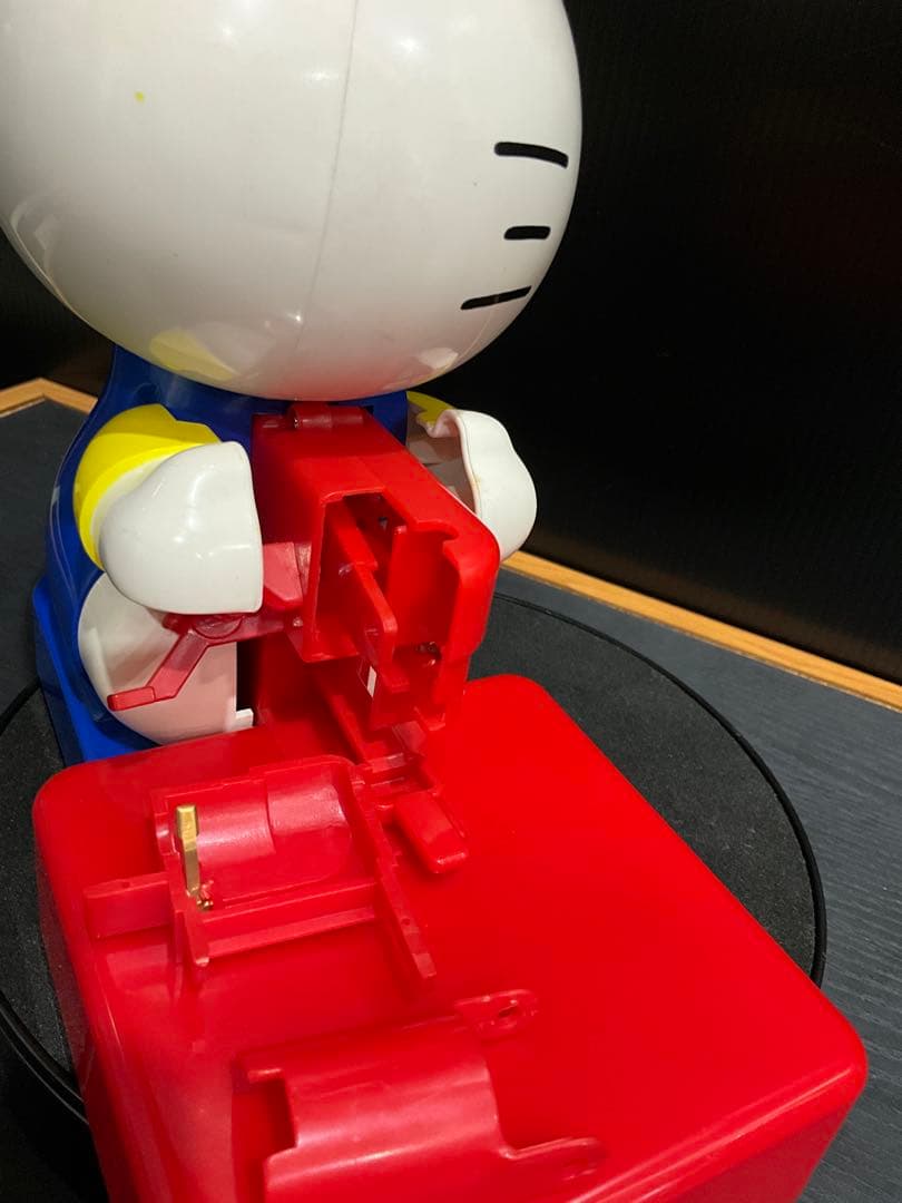 ハローキティ ニャンニャンミシン ミニミシン 安全カバー付き