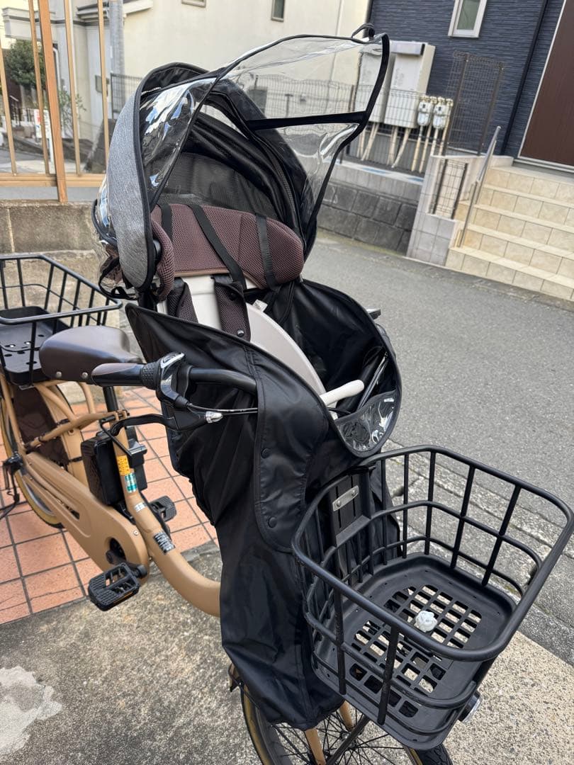 ギュットクルームフロントチャイルドシート NCD490SレインカバーNAR194