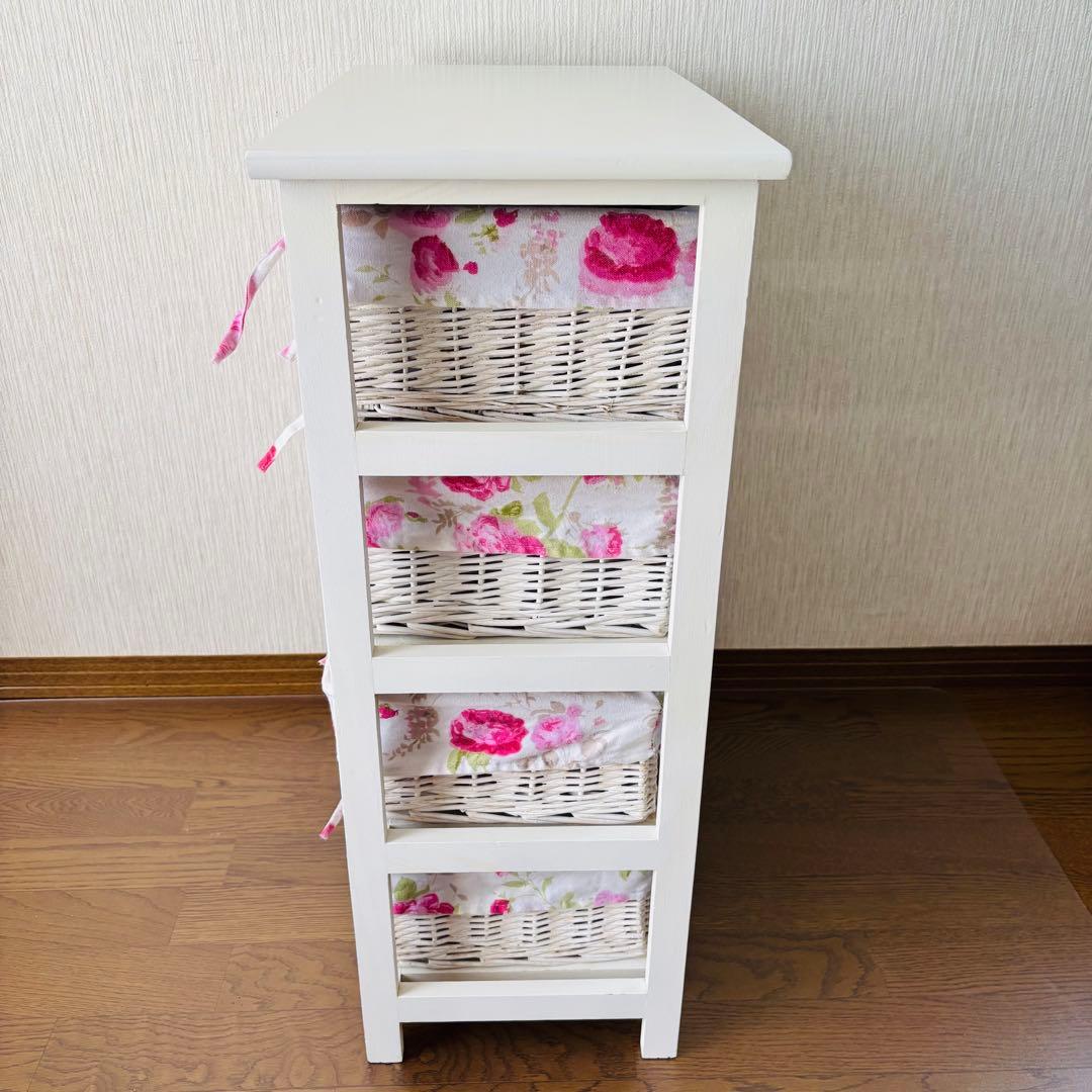 花柄バスケット付き収納ラック 4段 ホワイト 籐ラタン チェスト 北欧 送料込み