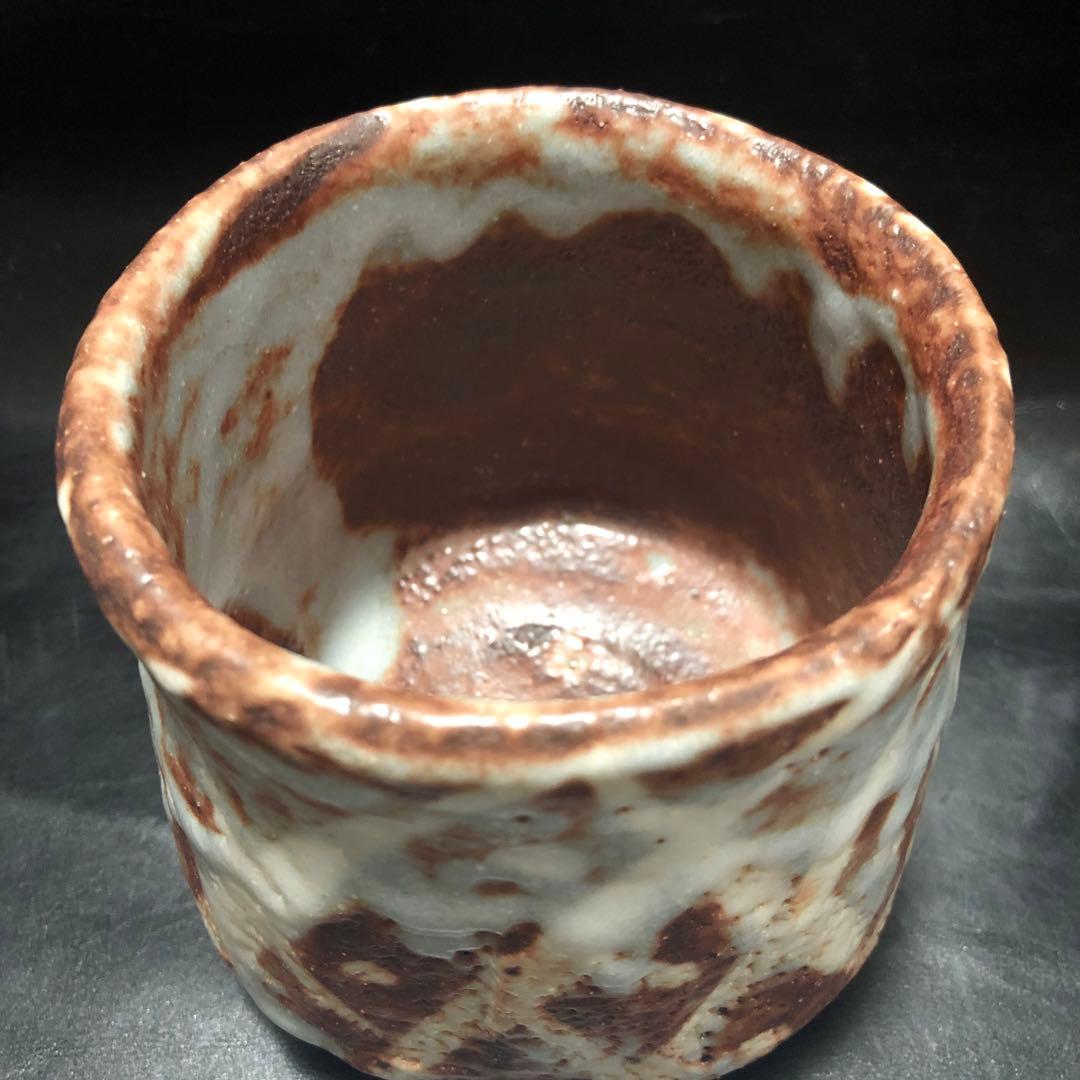 究極の美◼️蔵から釉薬と紋様が凄まじい凄い雰囲気のある抹茶茶碗が出て来た