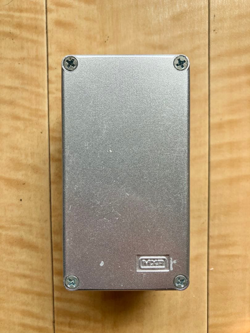 ギター MXR M75 Super Badass Distortion