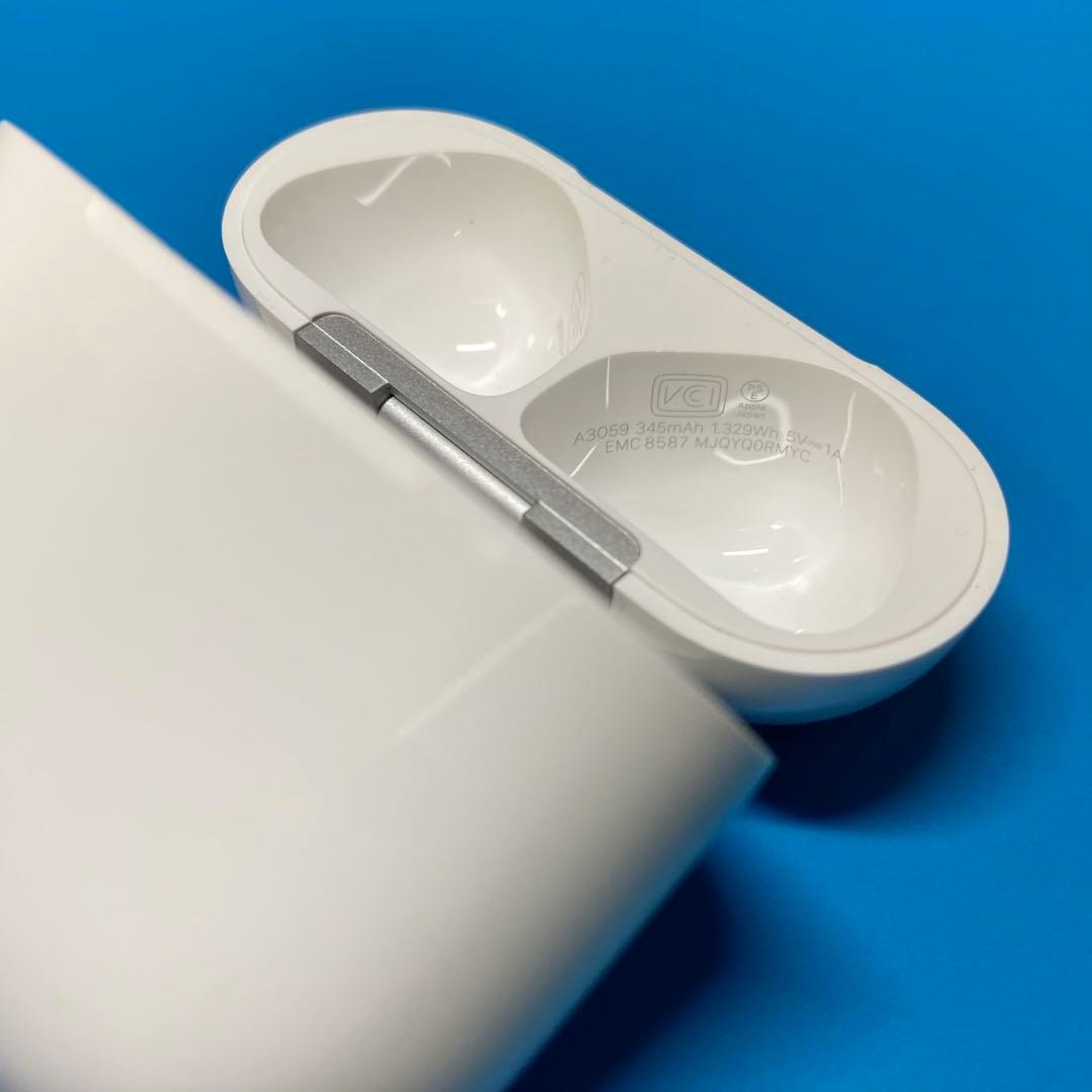 AirPods4第4世代 エアポッツ第四世代充電ケース(ANC 搭載)