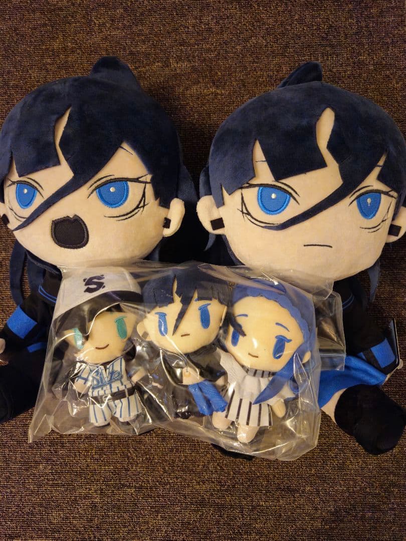 M*)様 Ado ラウンドワン限定 ぬいぐるみ セット