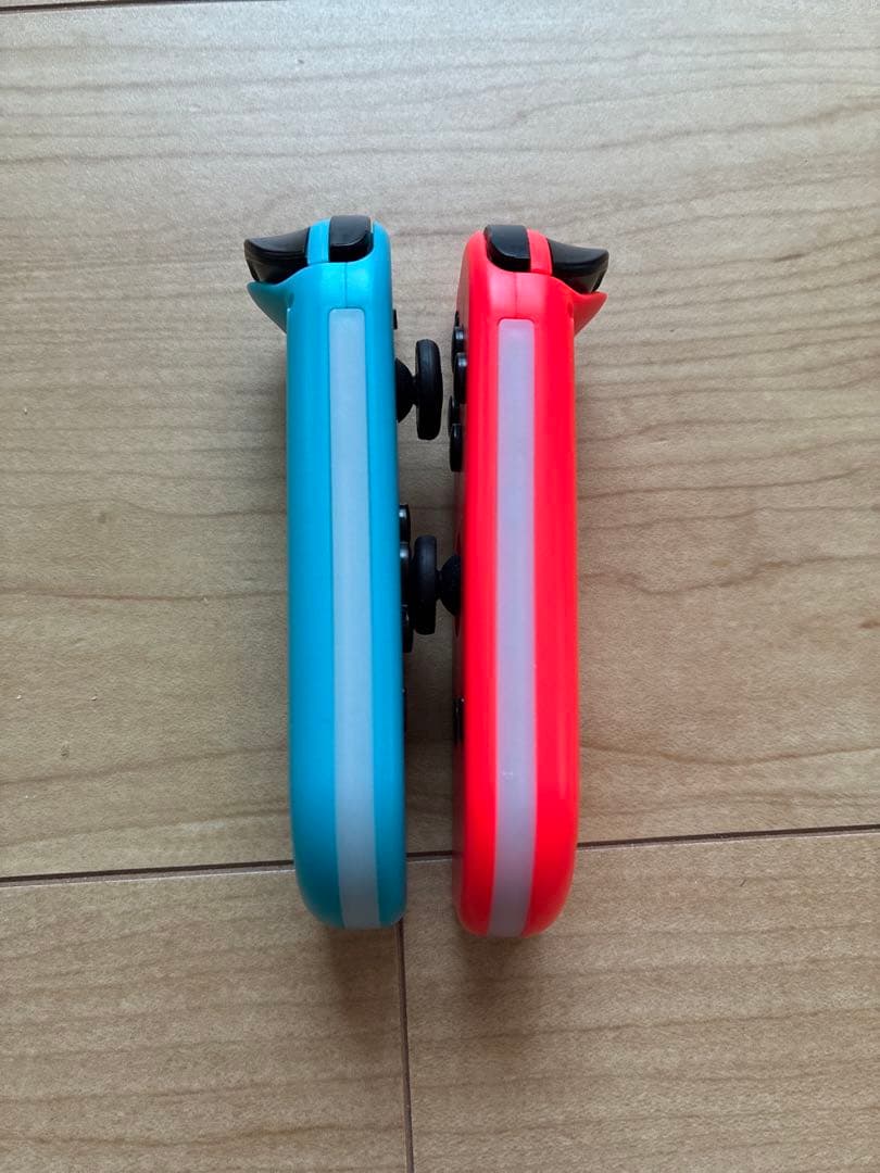 Nintendo Switch ニンテンドースイッチ 本体 ブルー/レッド